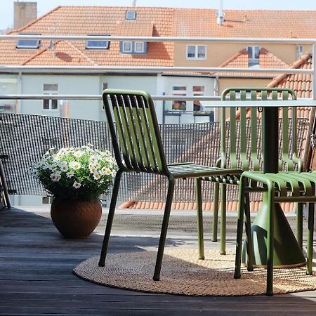 Design Apartments "Hier War Goethe Nie" Weimar  Bagian luar foto
