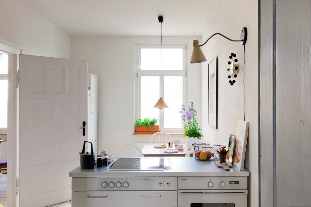 Design Apartments "Hier War Goethe Nie" Weimar  Ruang foto